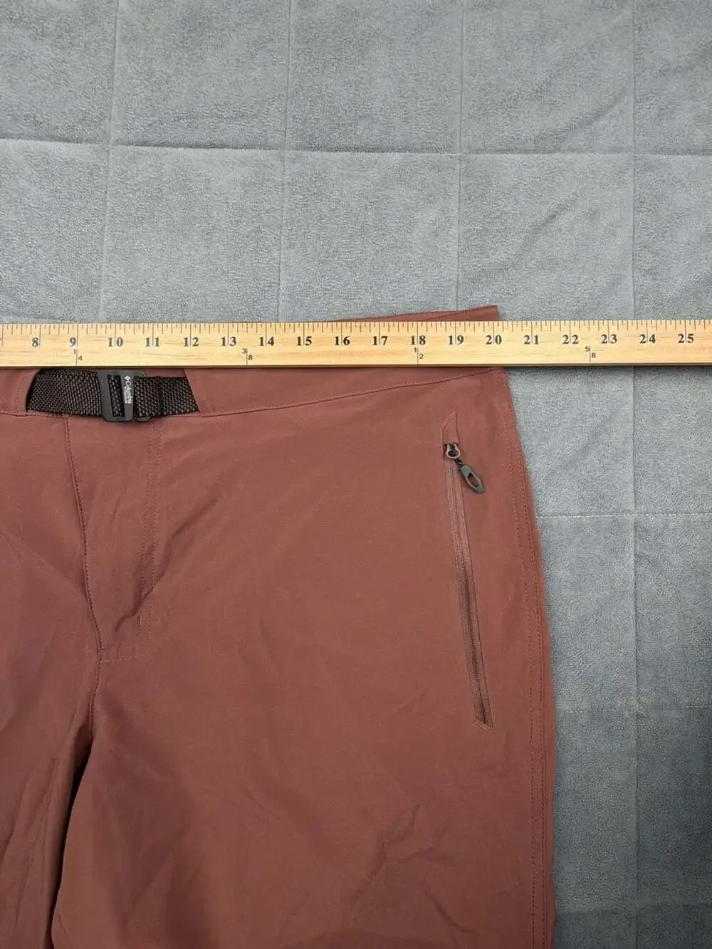Columbia Titanium Hiking Shorts Brown Belted Omni-Wick Size 40W 10L